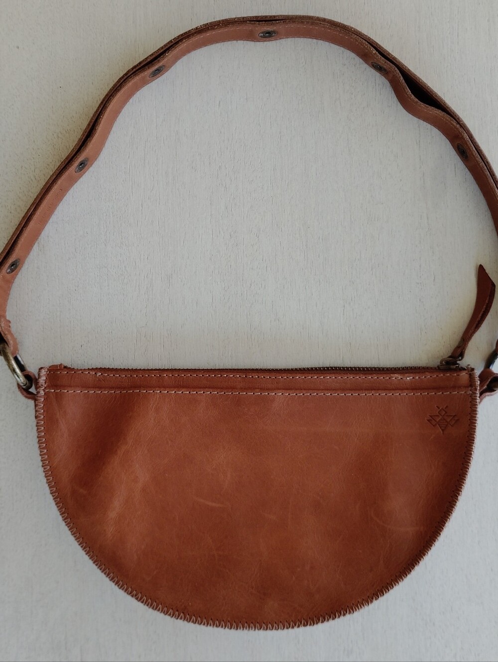 Lyons Leather Co 100% Leather Crossbody, Shoulder, & Waist Belt Bag